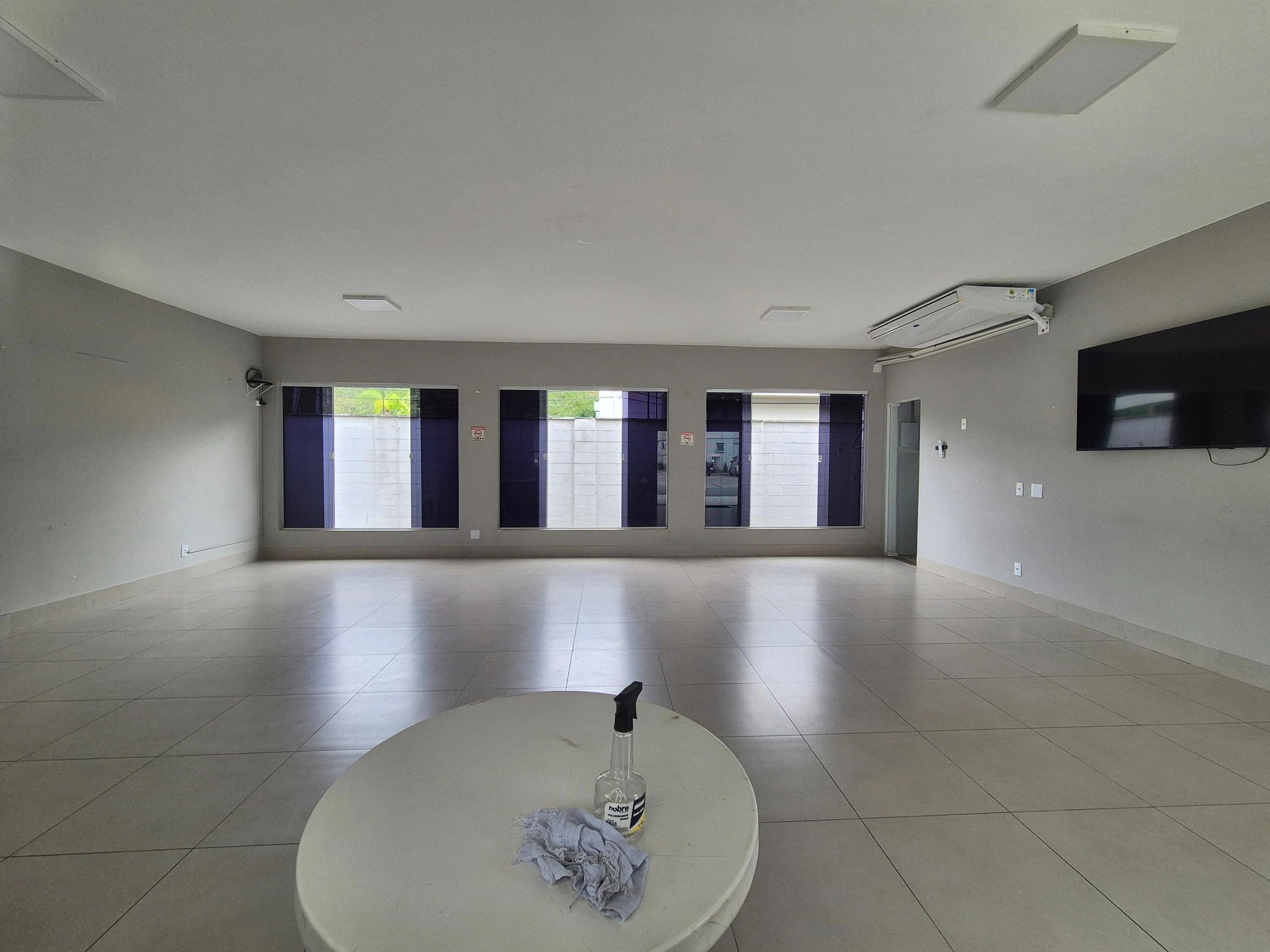 Apartamento mobiliado com 2 quartos e vista das montanhas — photo 31