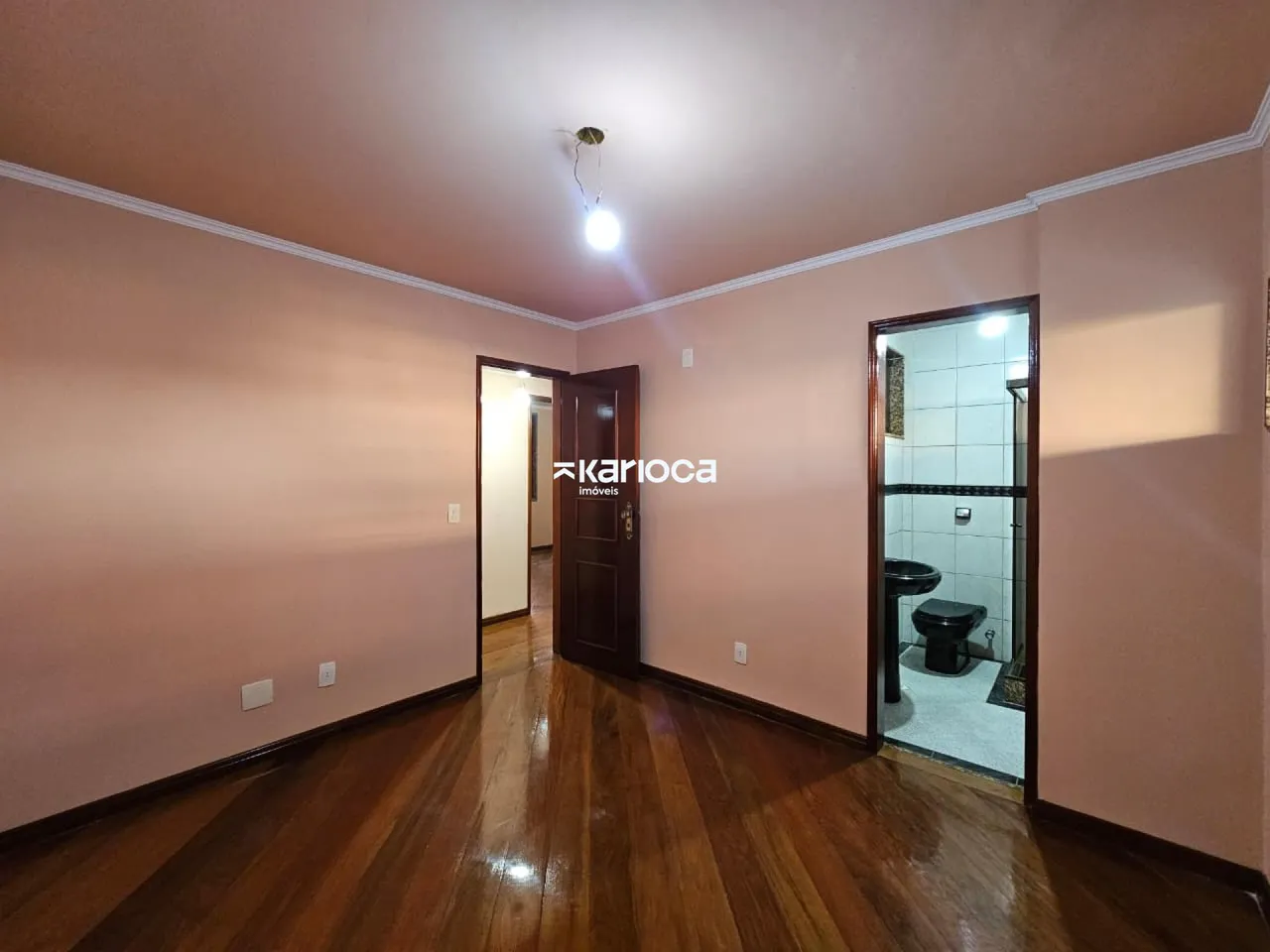 Apartamento de 4 quartos com 3 banheiros e vista — photo 17