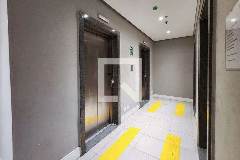 Apartamento de 1 dormitorio de 36 m² con rincón de cocina — photo 37
