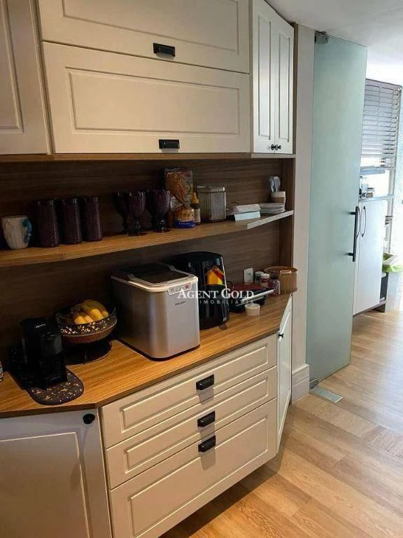 2 en-suite bedroom apartment, 109 m² with 2 parking spaces — photo 13