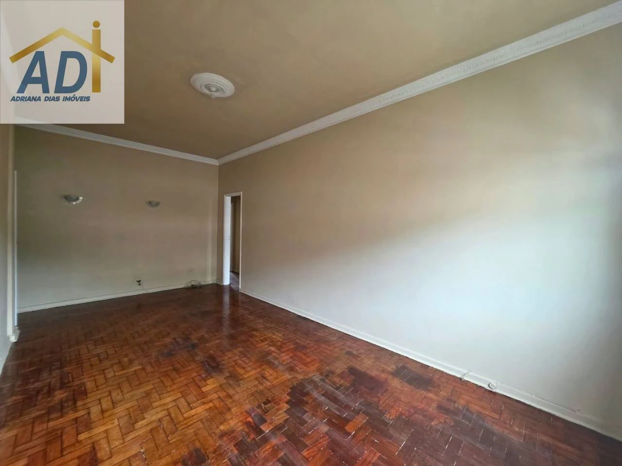 Apartamento de 2 quartos com cozinha fechada separada — photo 15