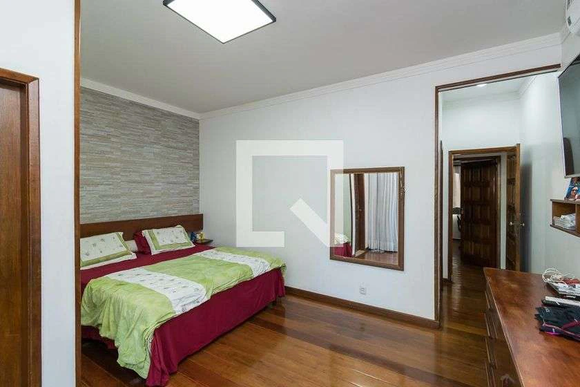 Casa de 400 m² com 4 suítes e 6 banheiros — photo 4