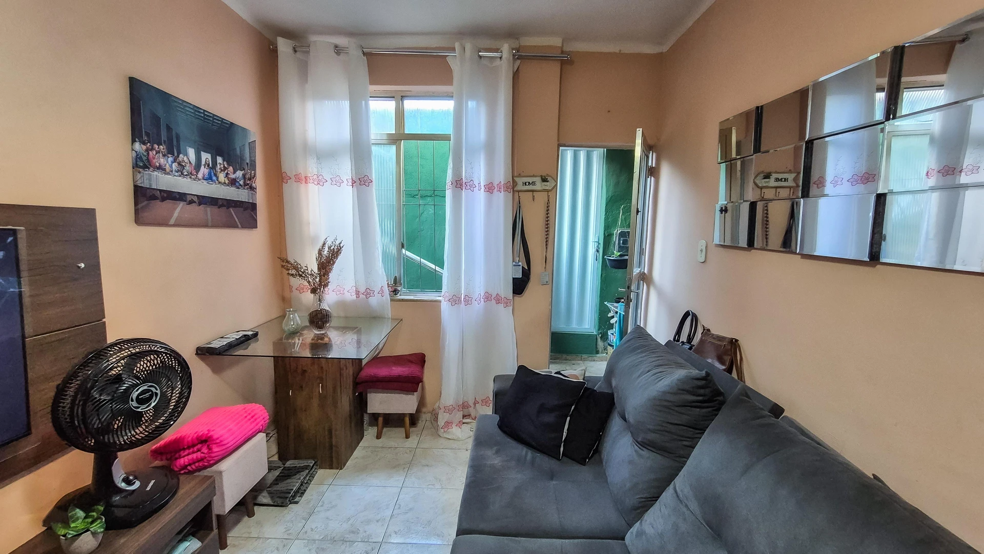 Furnished house with 2 bedrooms, private garden and 2 baths — photo 15