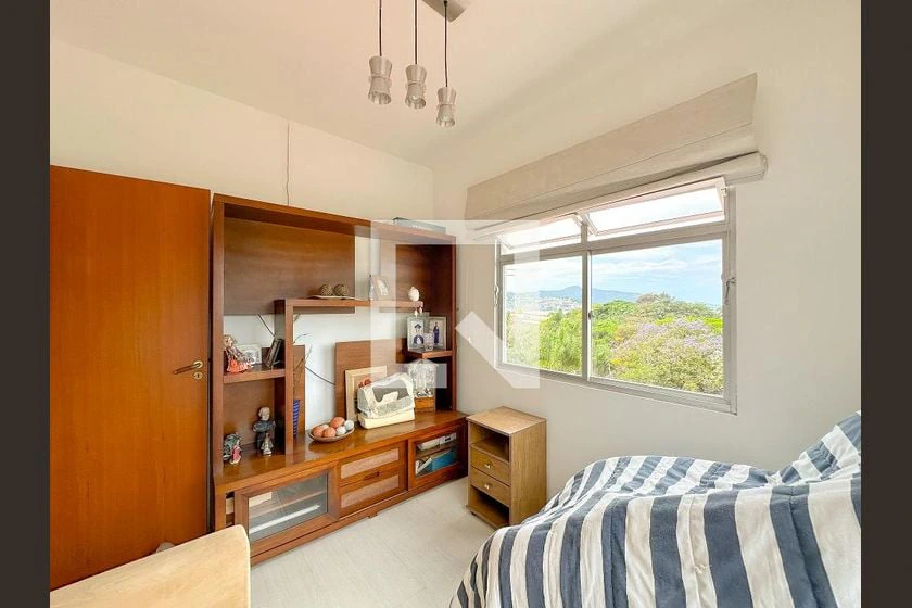 Furnished house, 250 m², with a bathtub — photo 46