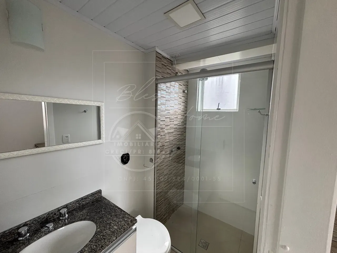 3-bedroom apartment with a closed kitchen and 2 bathrooms — photo 36