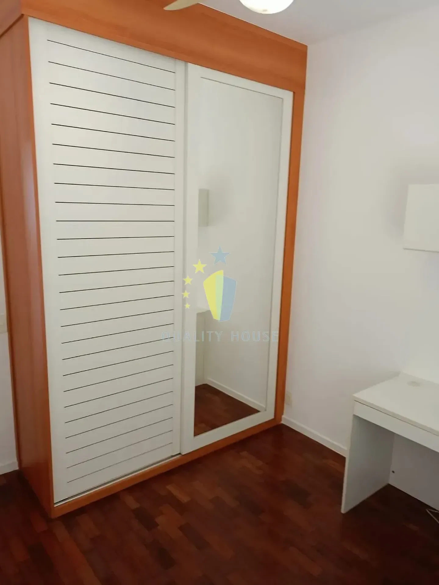 Water view in a 3-bedroom apartment, 110 m² — photo 8