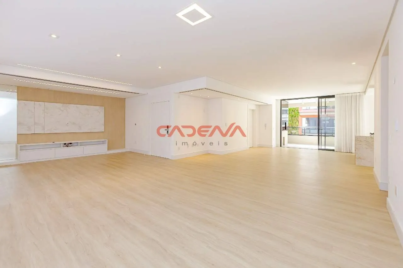 Unfurnished apartment with 3 en-suite bedrooms and 3 parking — photo 2