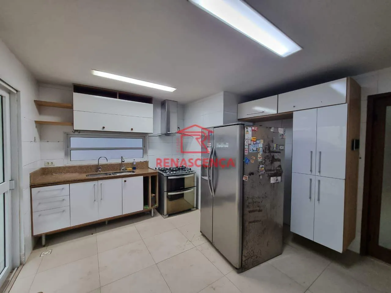 Будинок в оренду з 5 спальнями та балконом — photo 21