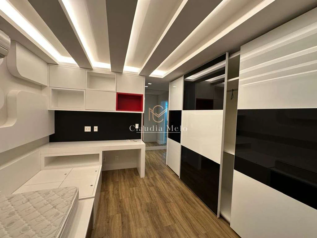 Casa com 5 suítes e cozinha integrada de 900 m² — photo 29