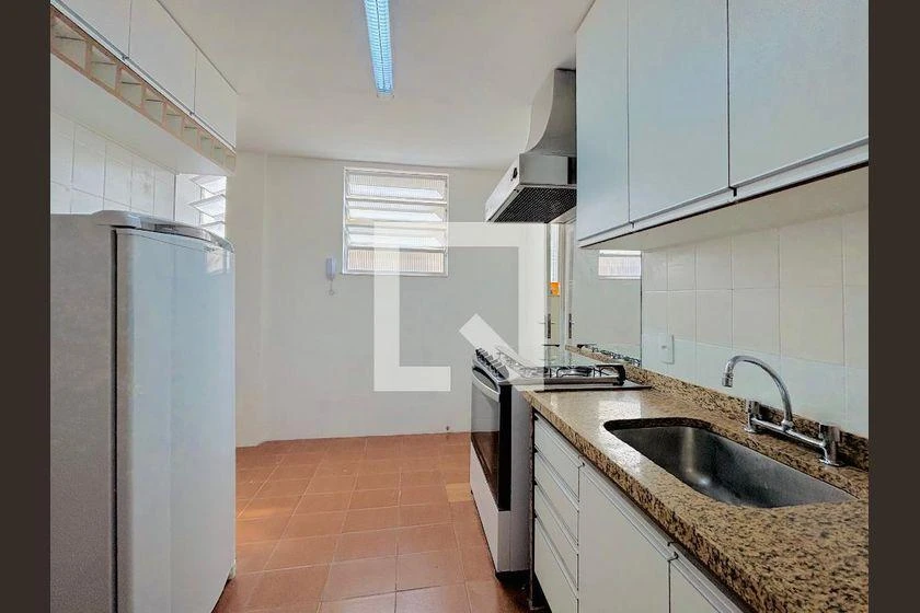 142 m² rental apartment with 3 bedrooms and separate kitchen — photo 29