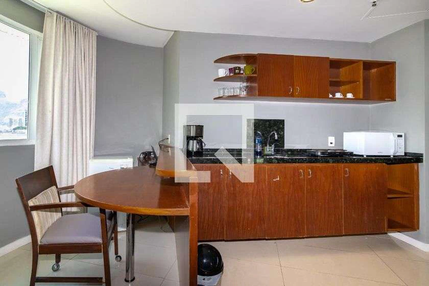Мебльований студіо 56 м² з відритою кухнею — photo 3