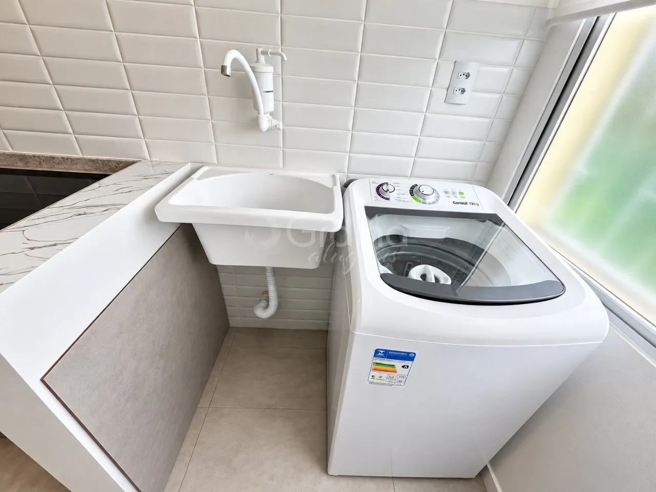 3-bedroom apartment with a washing machine — photo 4