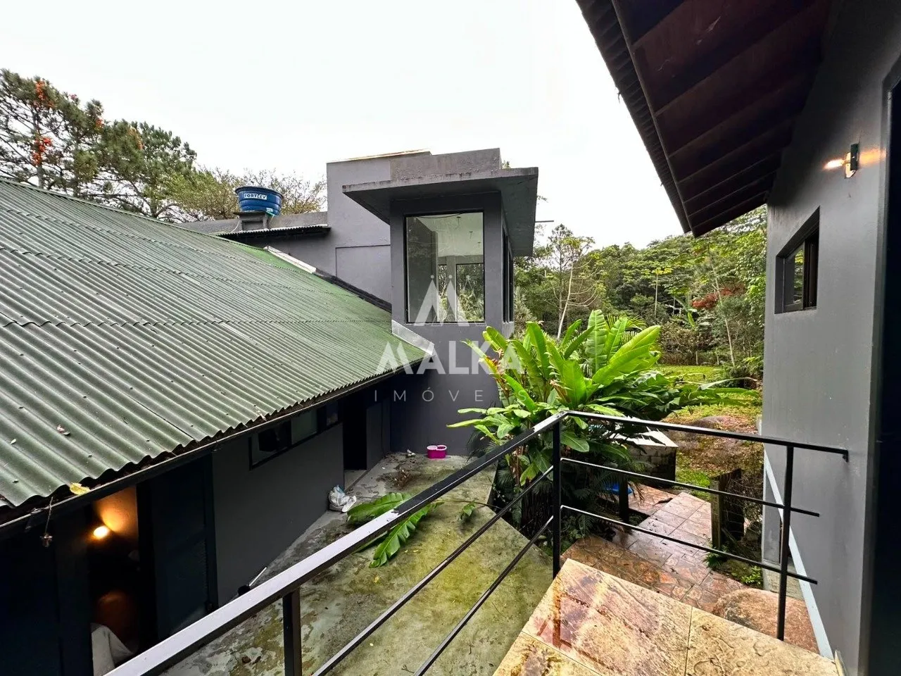 Casa mobiliada com 4 suítes e cozinha aberta a gás — photo 32