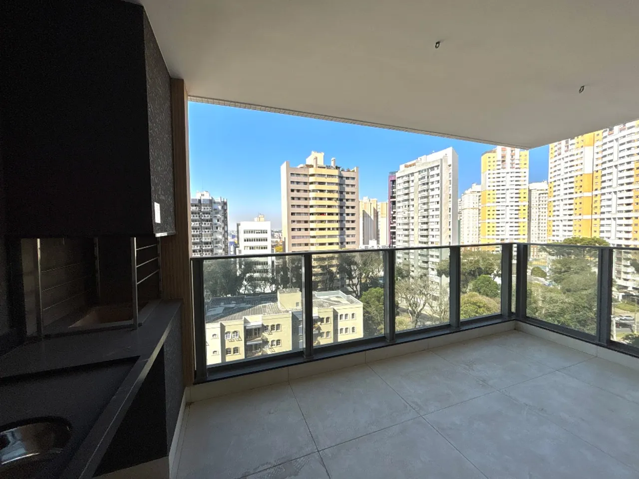 Apartamento mobiliado com 3 dormitórios e cozinha conceito aberto — photo 2