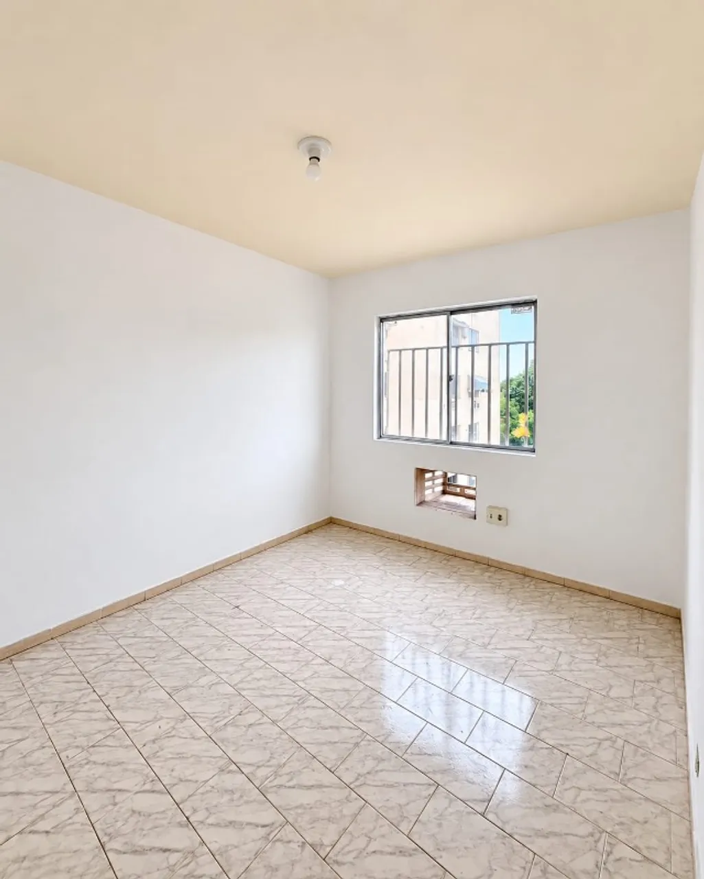 2-bedroom apartment, 50 m² — photo 2