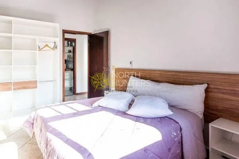 Casa com 4 dormitórios, 2 suítes e churrasqueira na varanda — photo 17