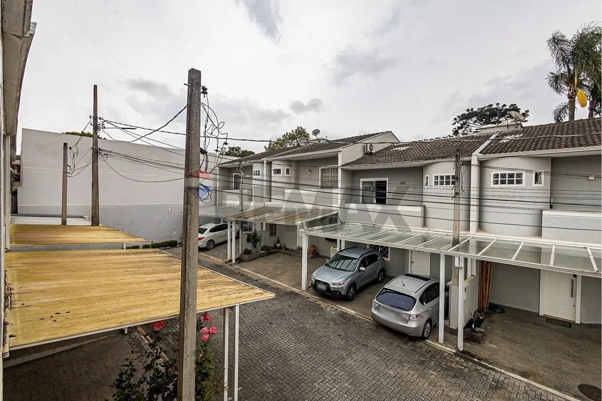 3-bedroom house with a grill on the balcony in Curitiba — photo 12