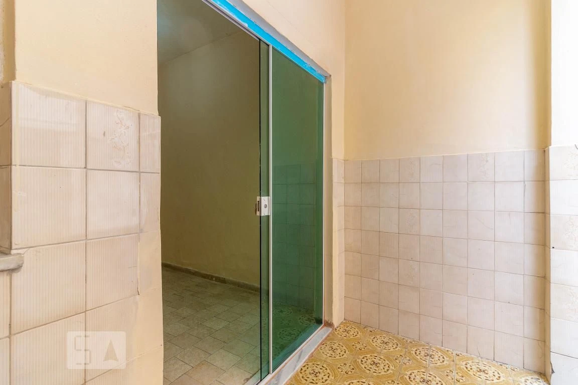 One-bedroom house with a washing machine in Rio de Janeiro — photo 22