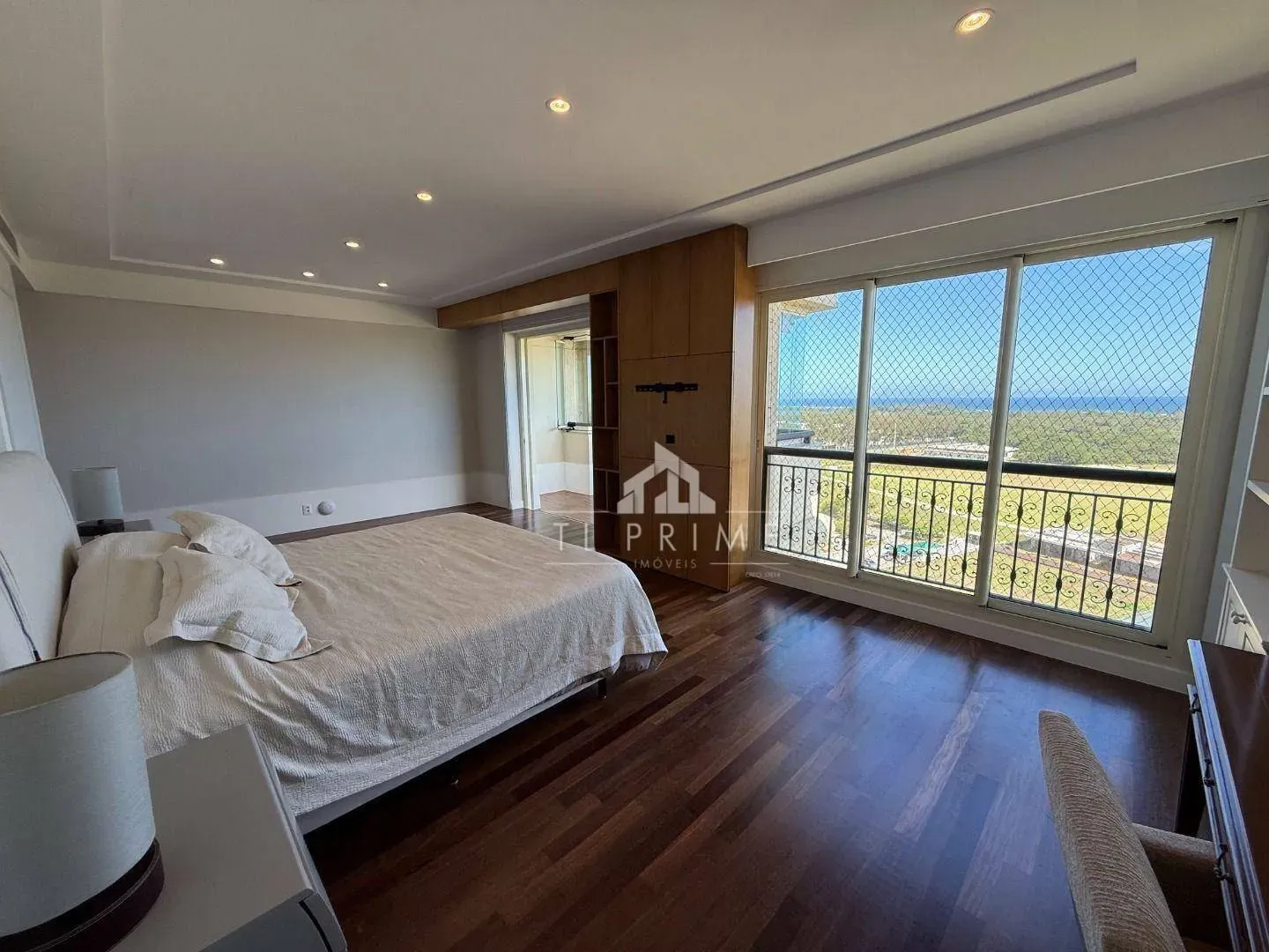 4-suite apartment with 555 m² and 5 parking spaces — photo 55