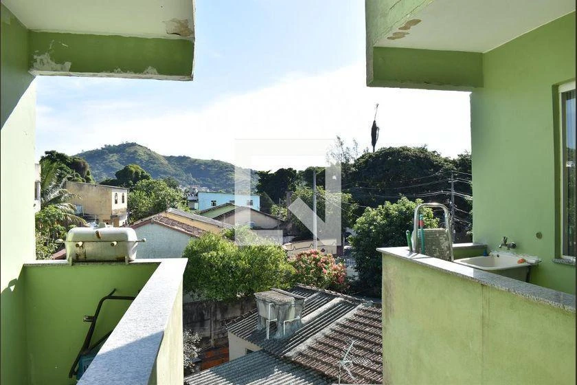 Apartment with parking and a glass-enclosed shower — photo 46