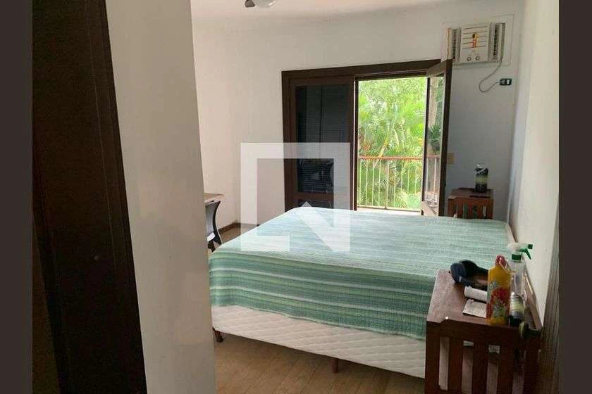 Casa com 4 quartos e 360 m², mobiliada, com 2 vagas — photo 4