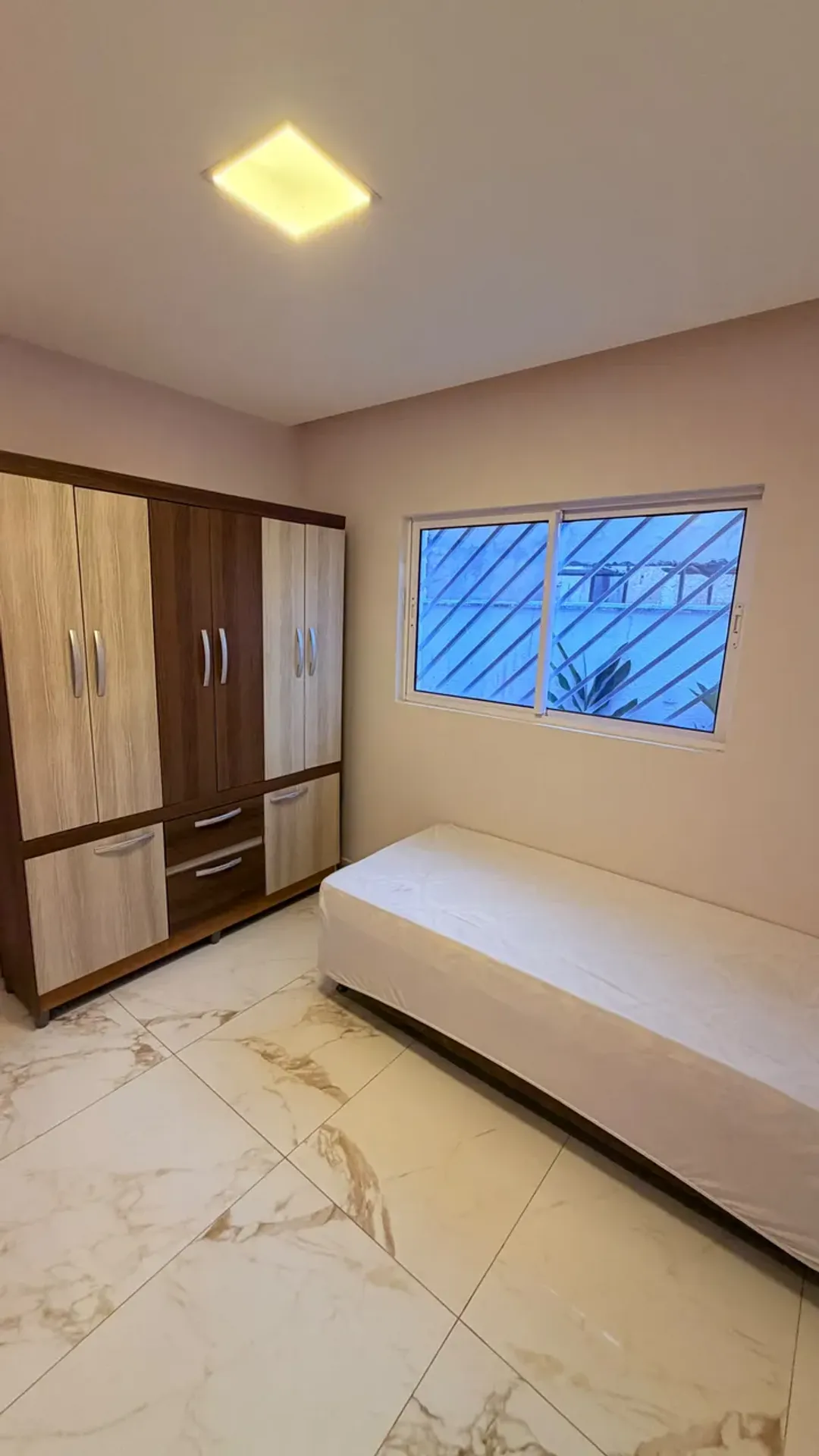 Casa de 4 dormitorios con balcón gourmet en João Pessoa — photo 6