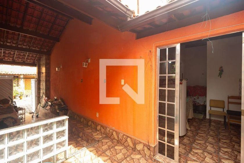 Washing machine in a 2-bedroom house, 60 m² — photo 40
