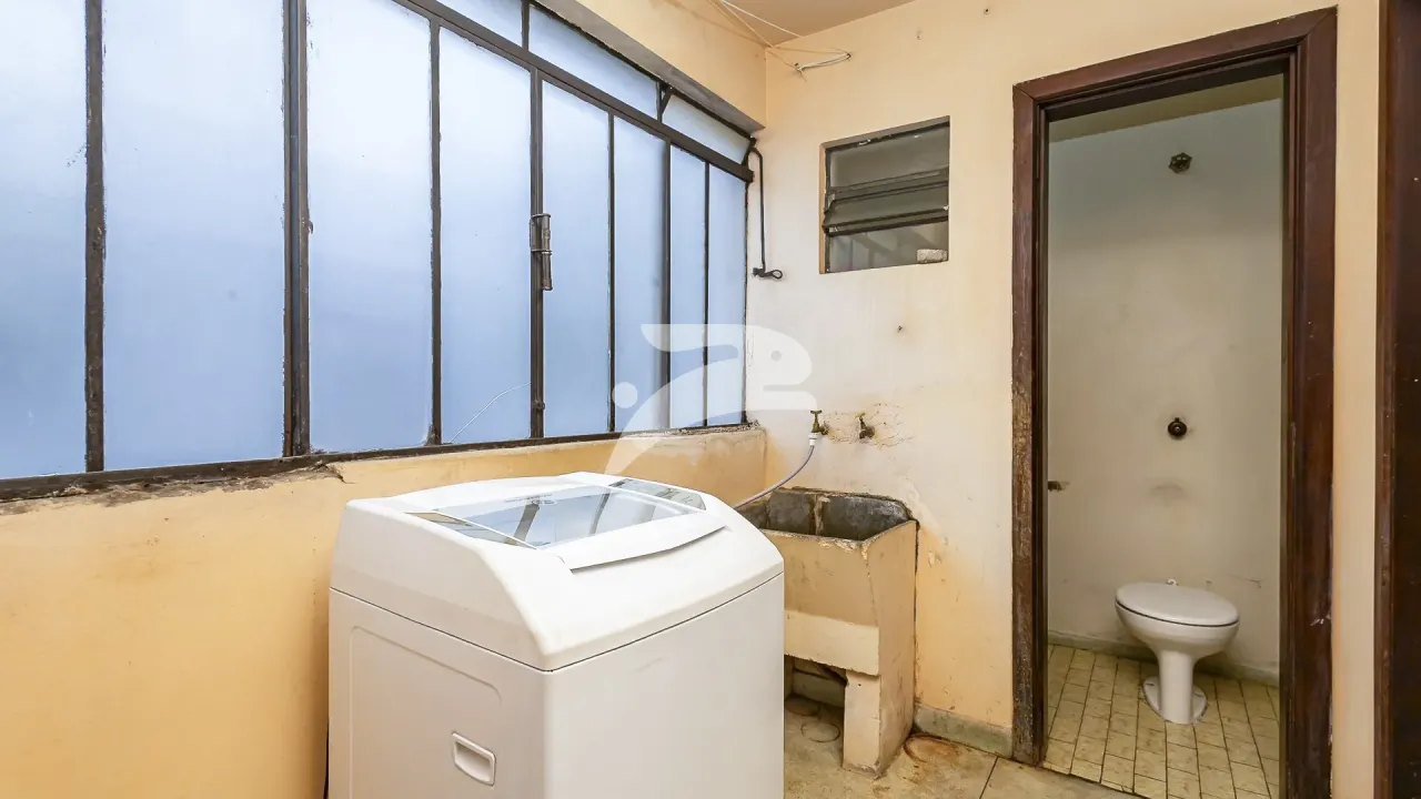 Квартира з 3 спальнями 105 м² і кухнею з газовою плитою — photo 8
