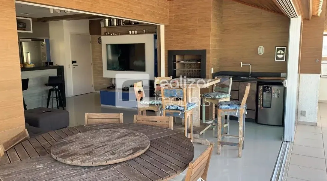 Penthouse amueblado de 3 dormitorios con agua — photo 24