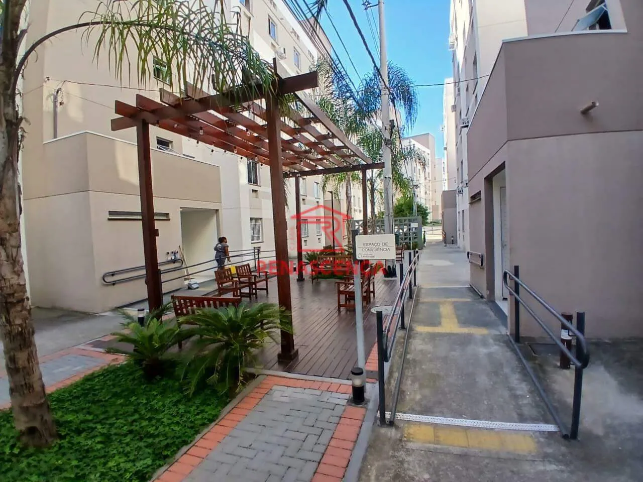 Unfurnished 2-bedroom apartment with 1 bathroom — photo 25