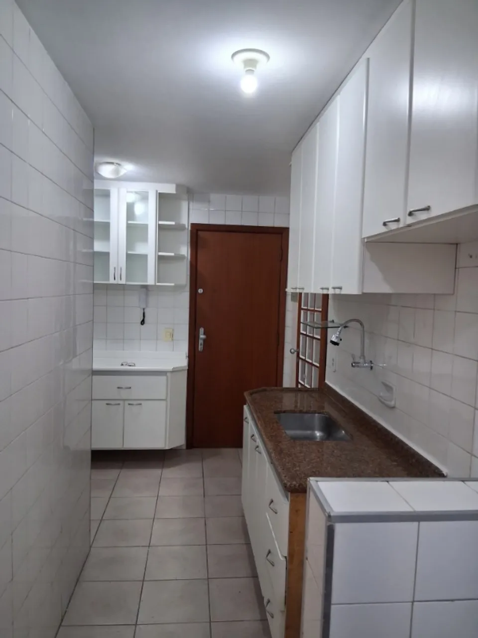 Apartment, 81 m², with a walk-in closet — photo 8