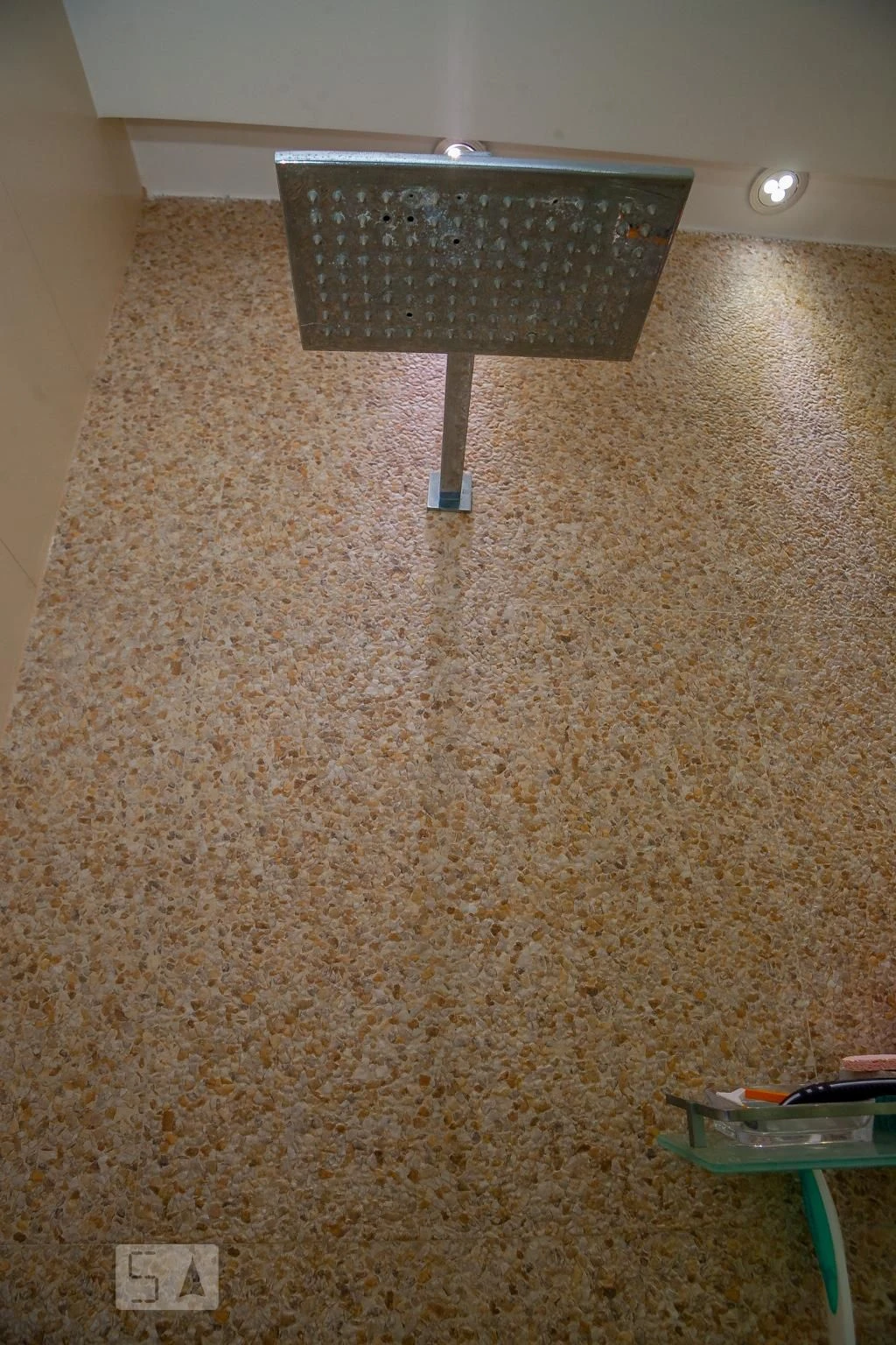 Власний басейн та 4 спальні: будинок 330 м² — photo 61