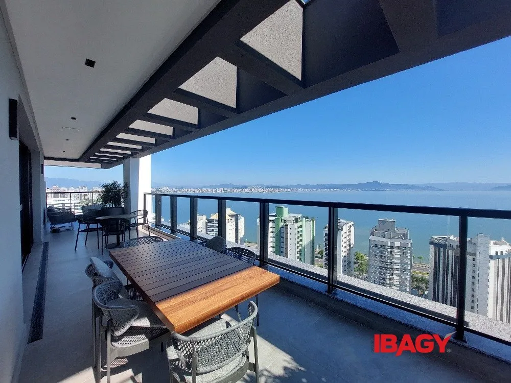 Квартира с 2 спальнями и сюитом, 108 м² — photo 12
