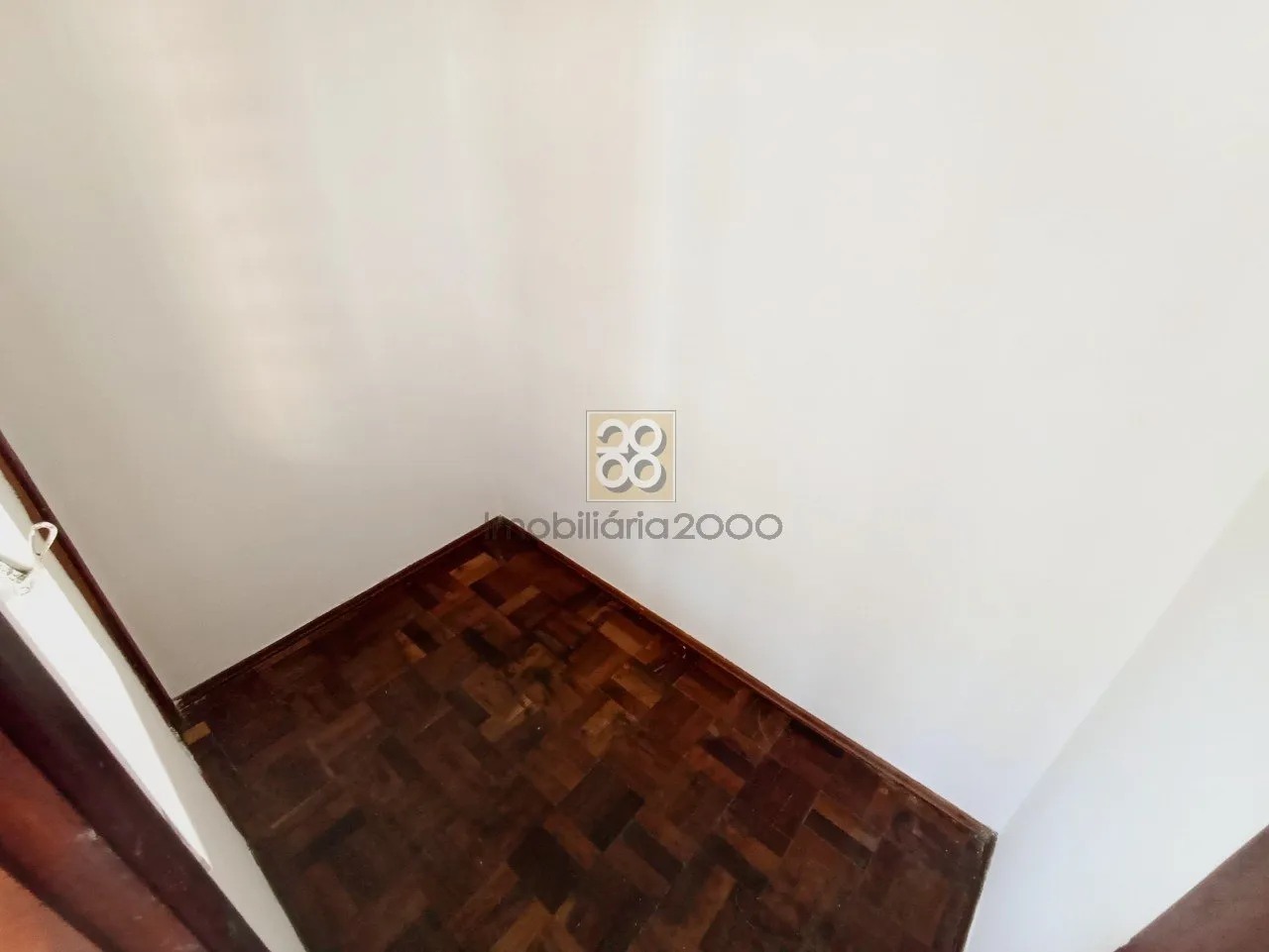 Wood or laminate floors in a 3-bedroom apartment, 60 m² — photo 18