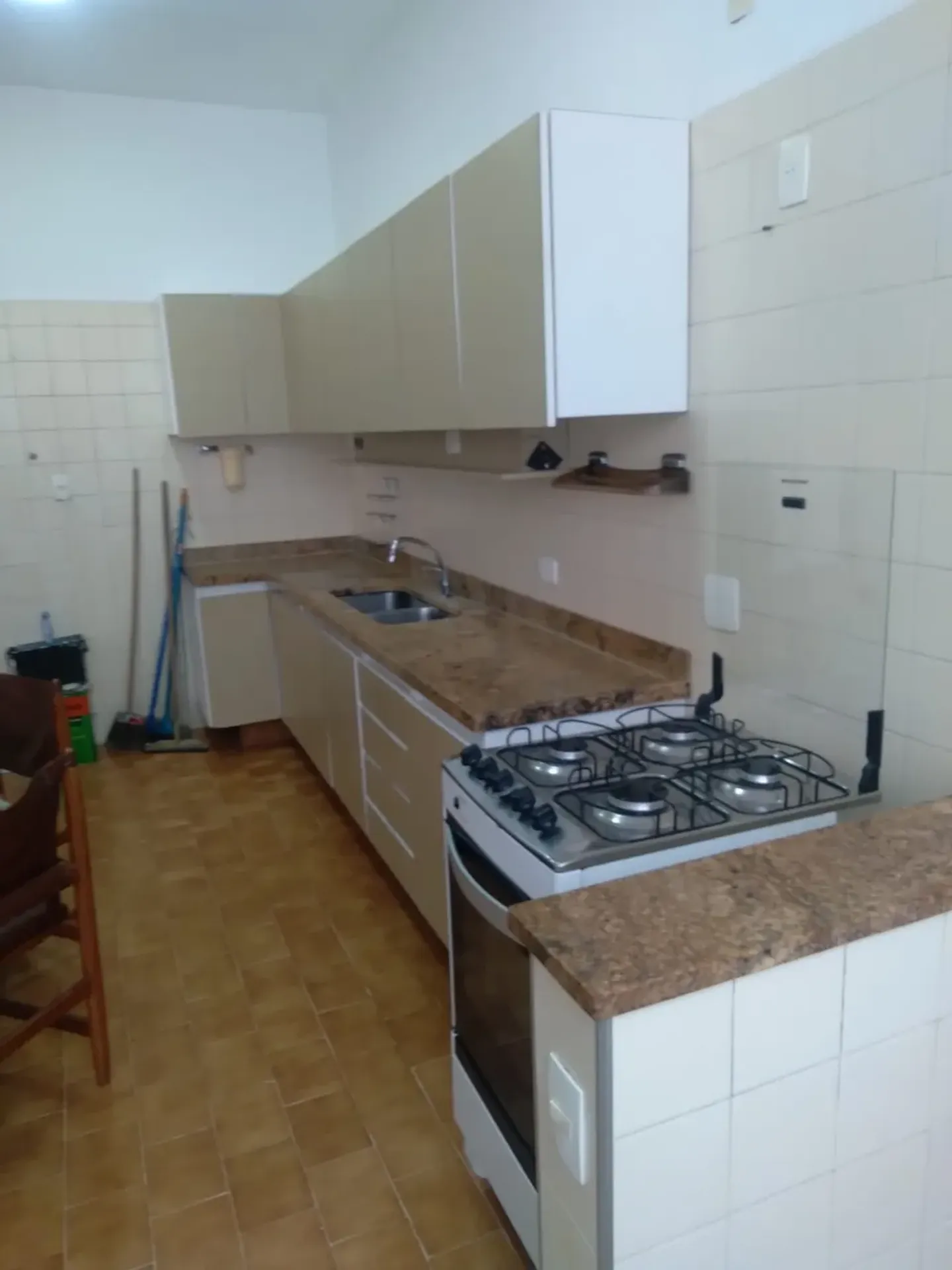 111 m² rental apartment with 2 bedrooms and 1 parking spot — photo 3