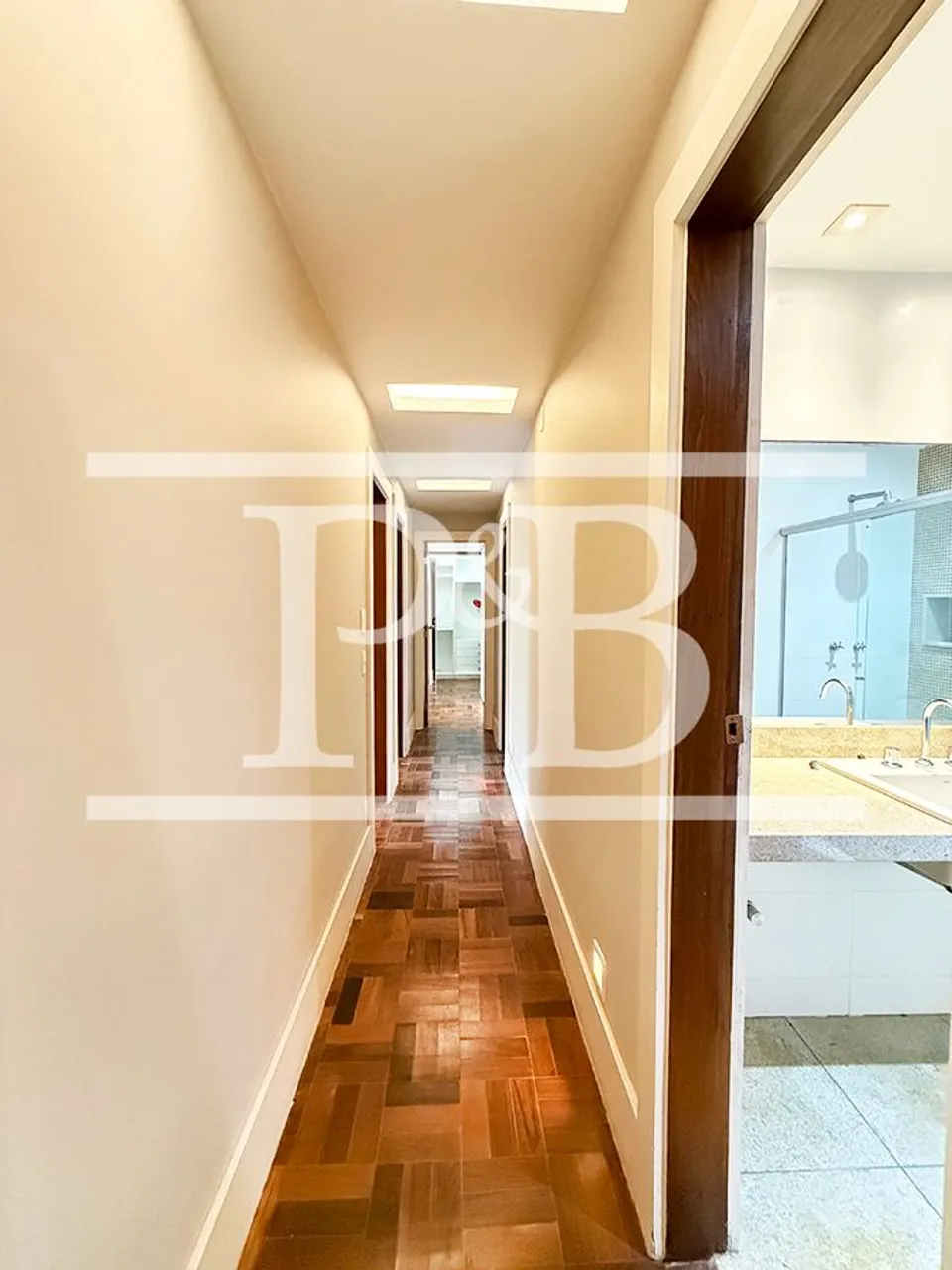 Apartamento com 4 quartos e escritório — photo 16