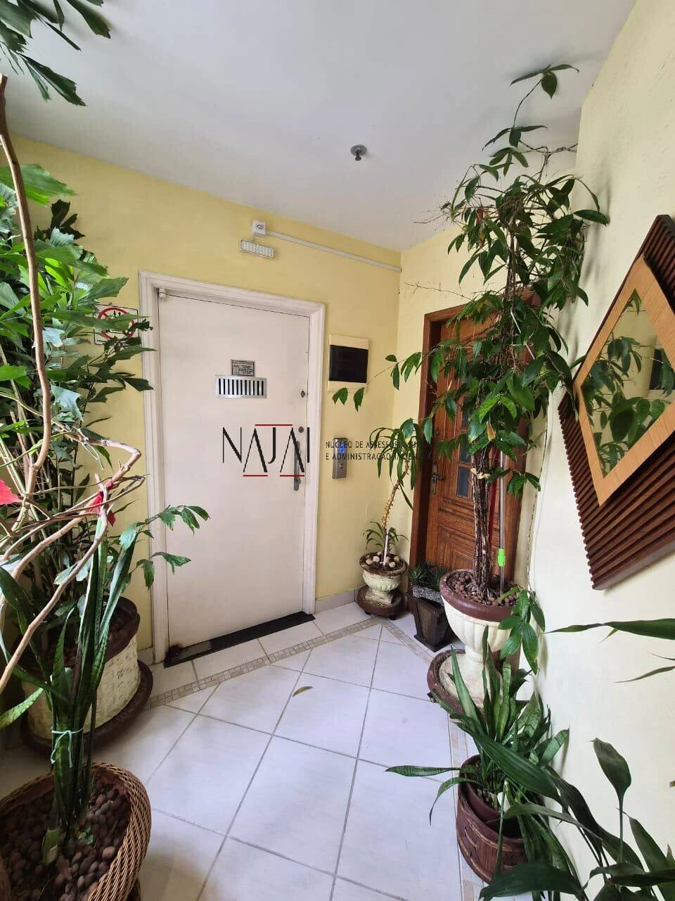 Washing machine in a 3-bedroom apartment, 168 m² — photo 21