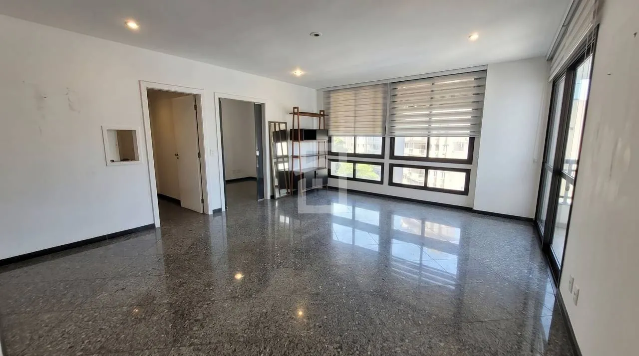 Furnished apartment, 98 m², with a home office