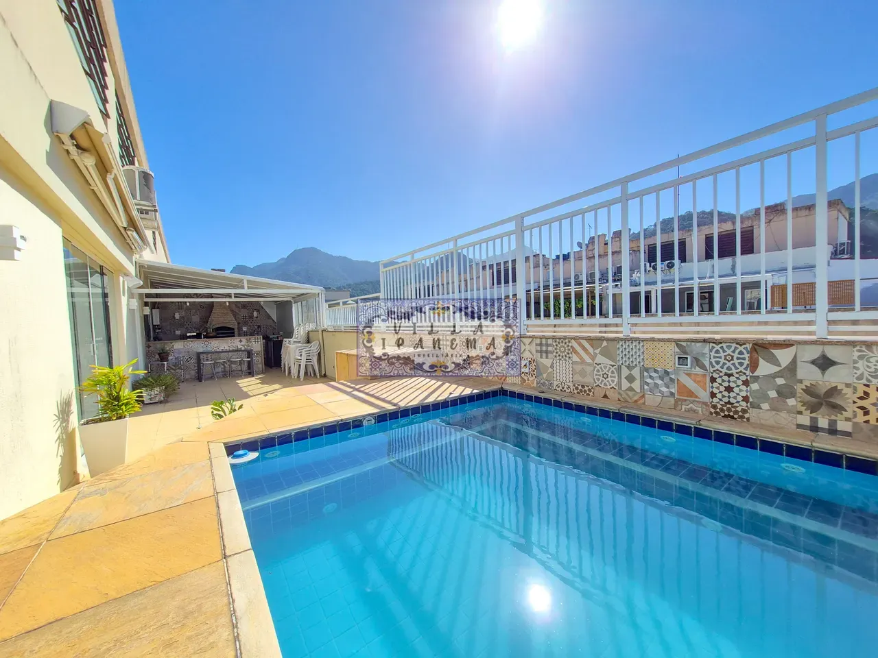 Furnished 286 m² penthouse with 4 bedrooms and 4 baths — photo 3
