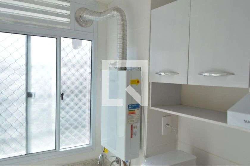 2-bedroom apartment with balcony and open-plan kitchen — photo 26