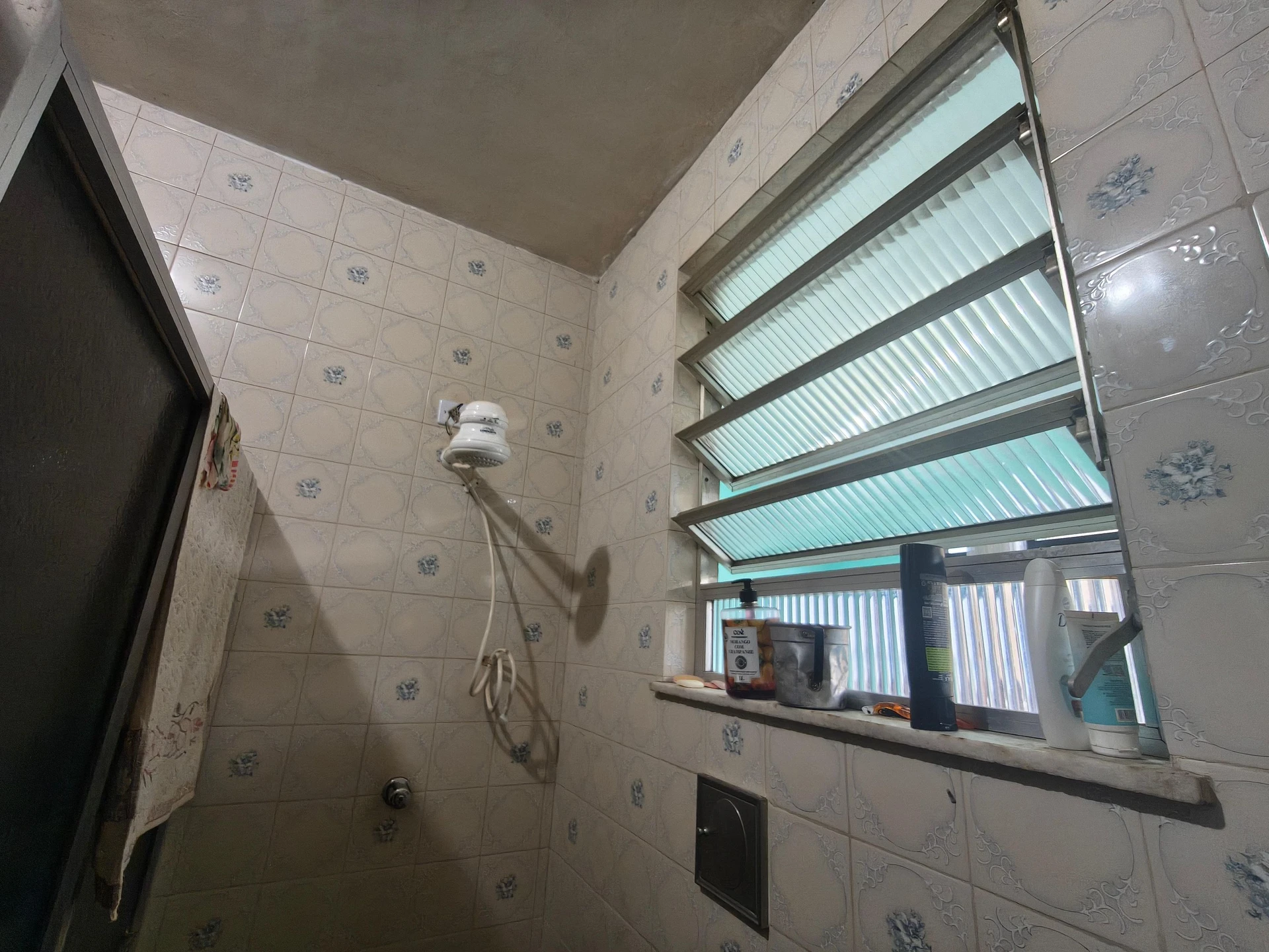 Furnished house with 5 bedrooms and 5 bathrooms — photo 32
