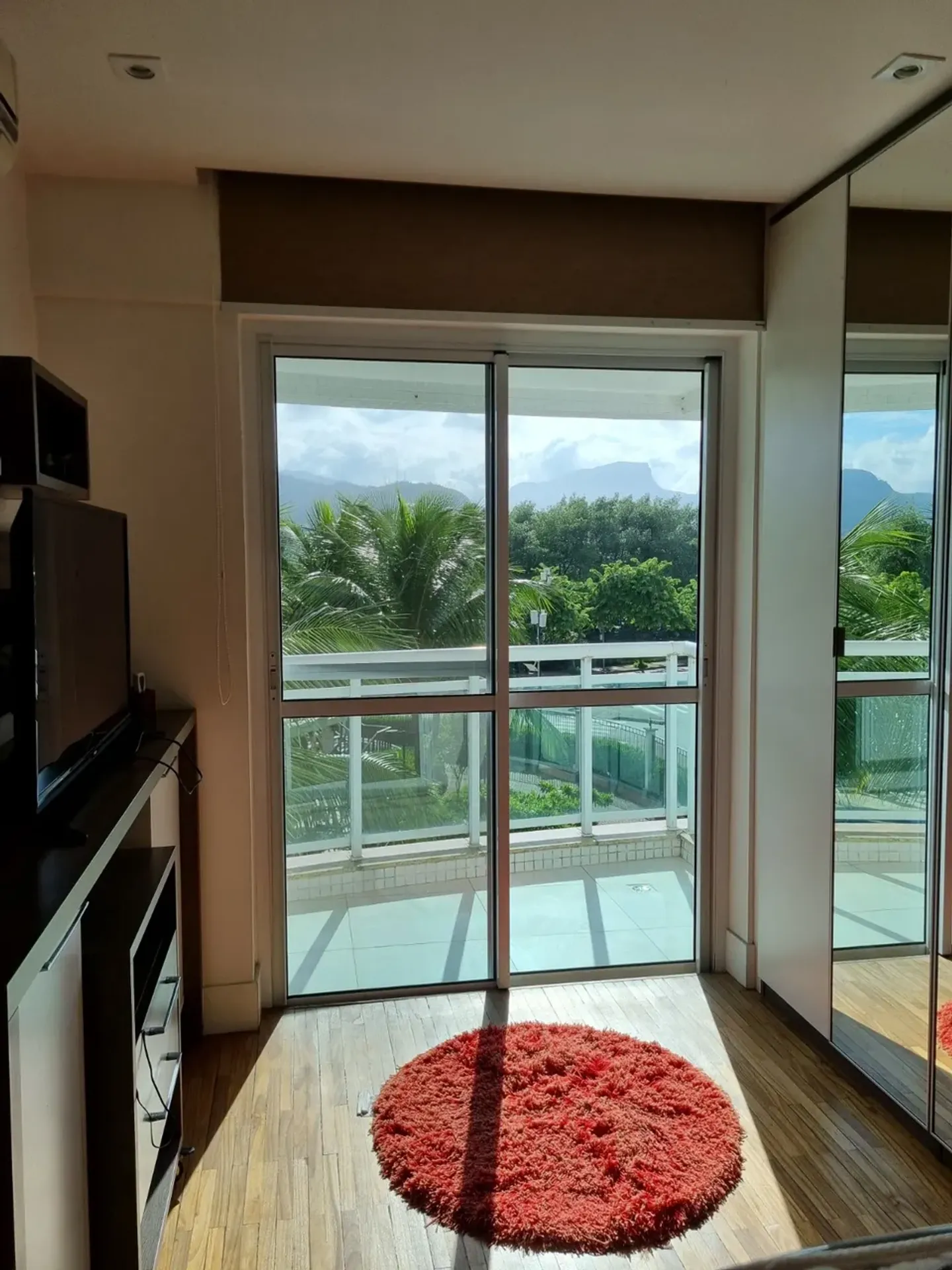 Apartamento mobiliado com 3 quartos e cozinha separada — photo 35