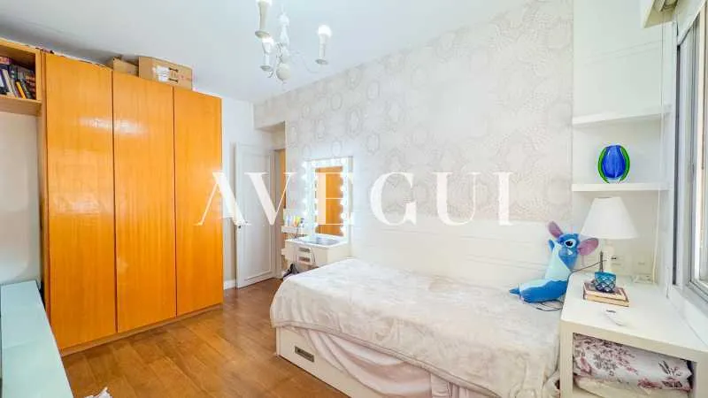 Apartamento mobiliado com 4 quartos e 5 banheiros — photo 18