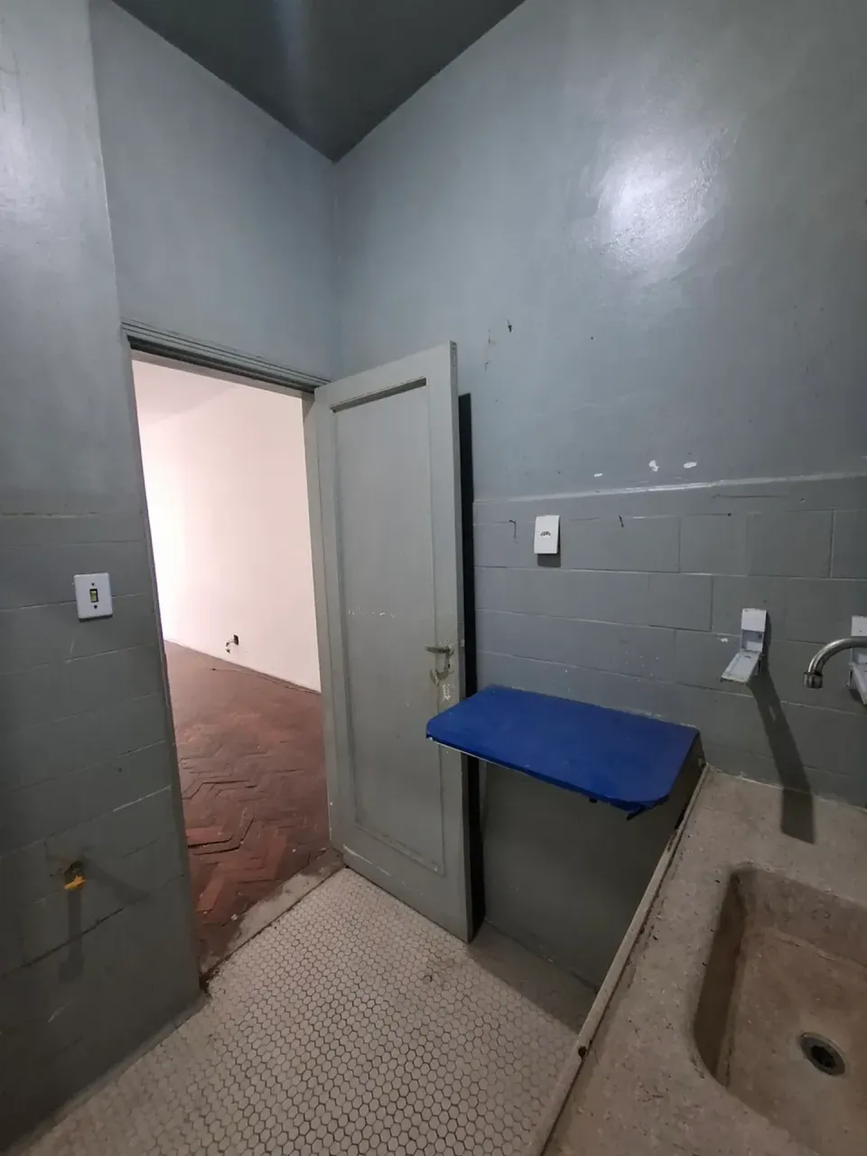 60 m² apartment with 2 bedrooms and 1 bathroom — photo 8
