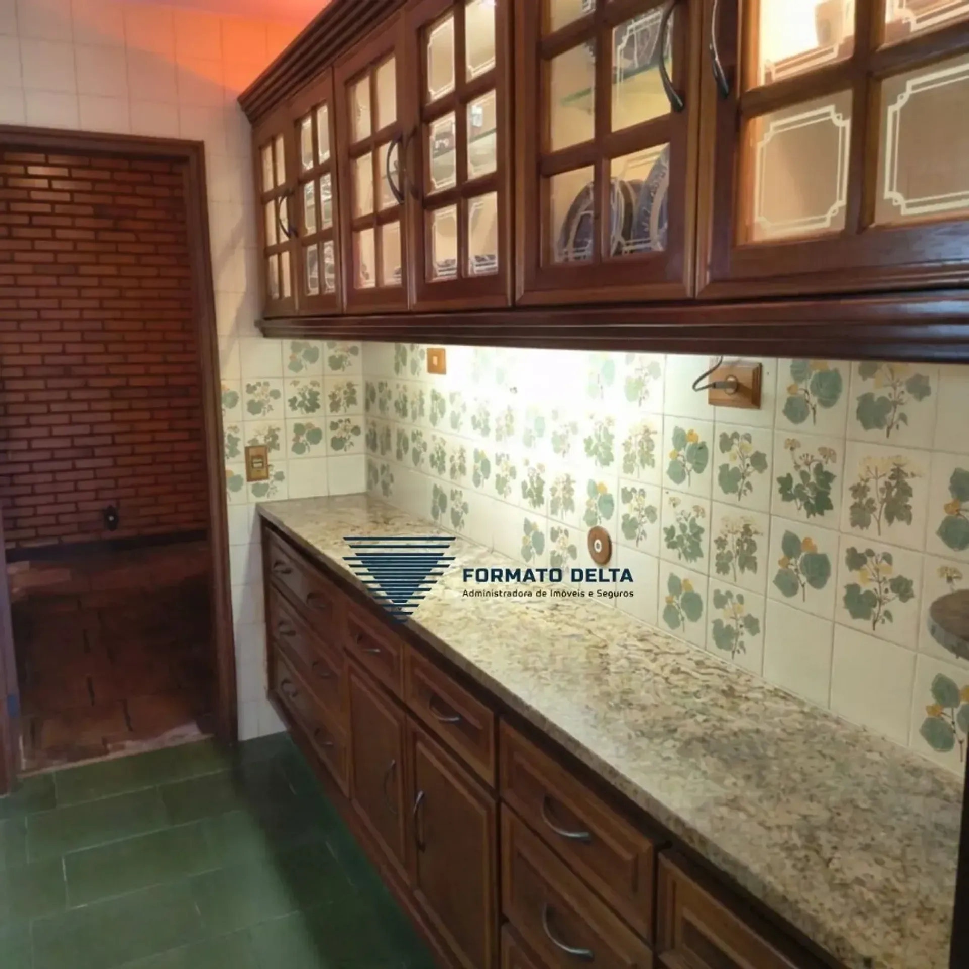 Casa com 8 quartos, 4 banheiros e 7 vagas no 2º andar — photo 10