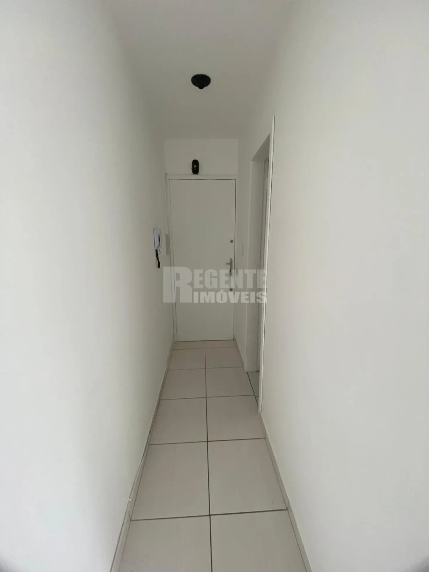 Kitnet para locação com 1 dormitório e 1 vaga coberta — photo 5