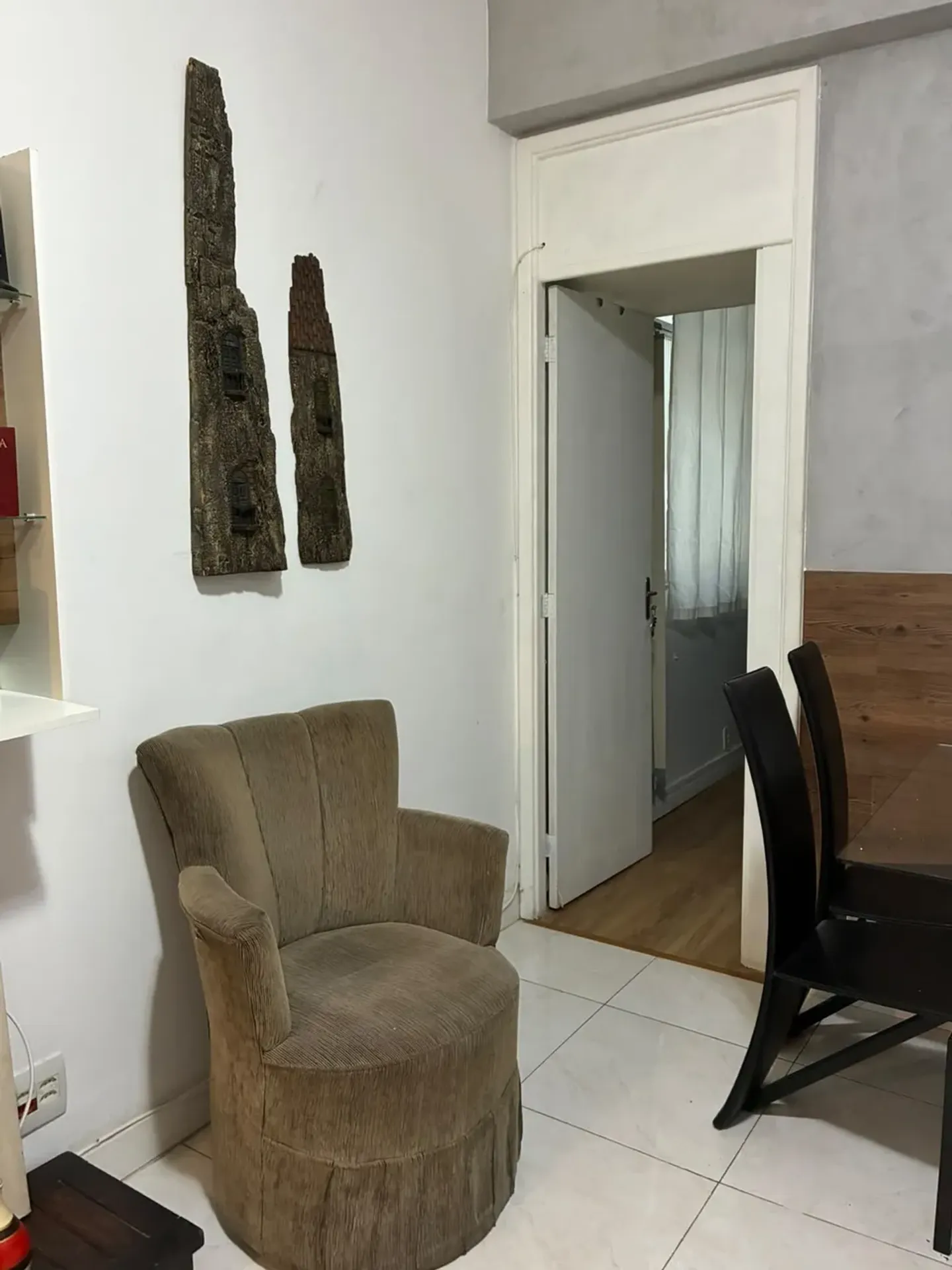 Furnished apartment with 2 bedrooms and a closed kitchen — photo 18