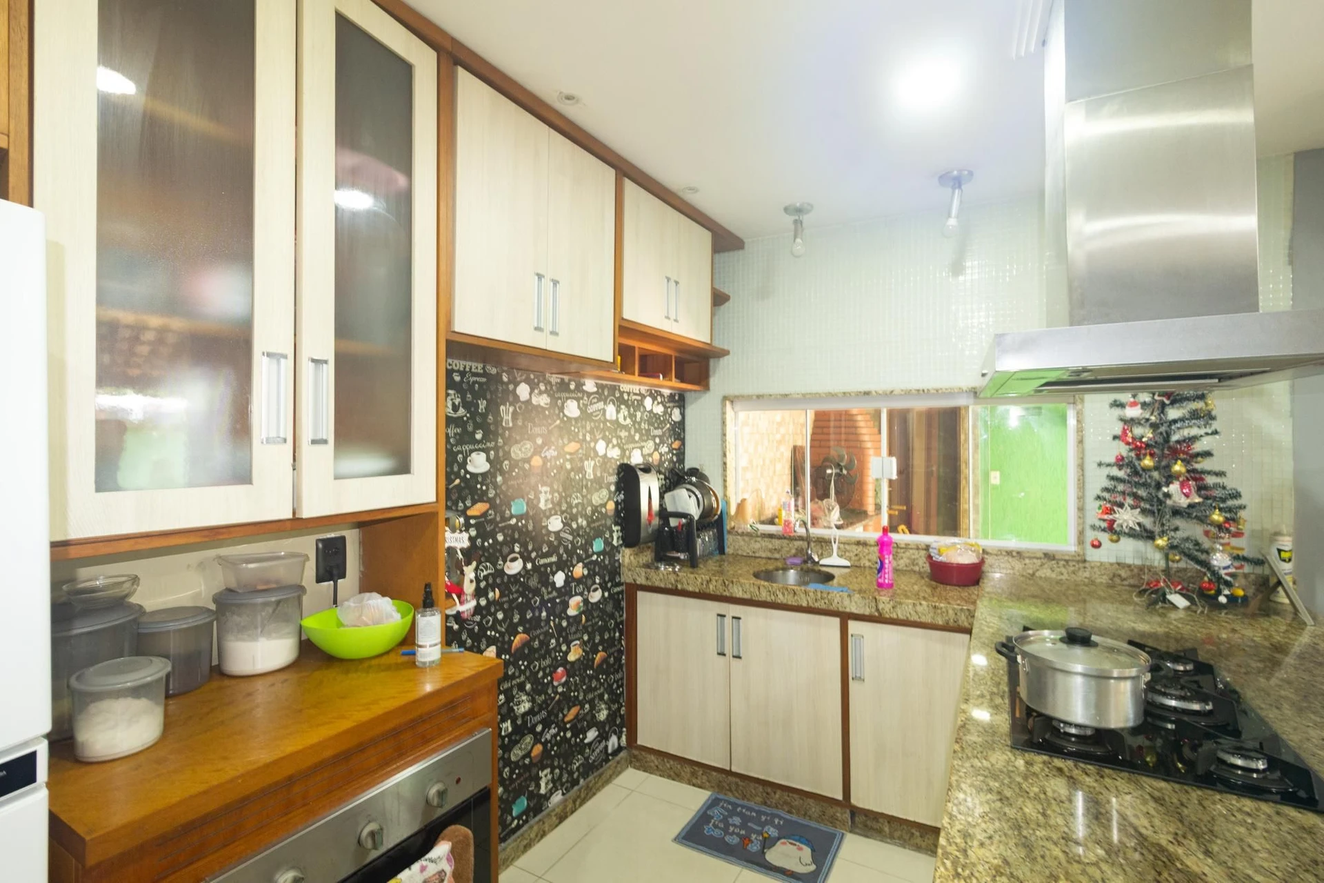 Garden in a 3-bedroom house, 111 m² — photo 5