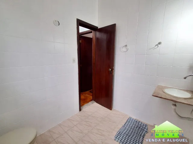 Wood or laminate floors in a 2-bedroom house, 80 m² — photo 7