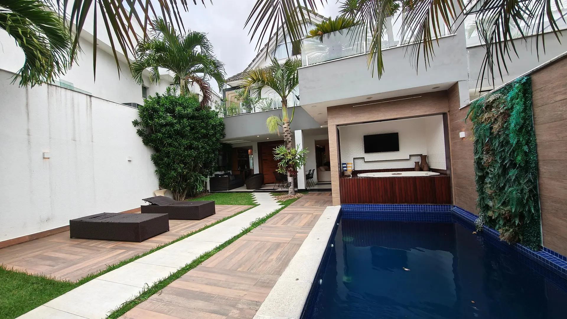 Casa mobiliada, 430 m², com banheira — photo 44